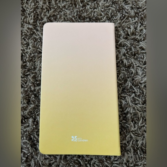 Erin Condren Every Summer Has A Story Picket Notebook
Lined paper - Picture 4 of 4